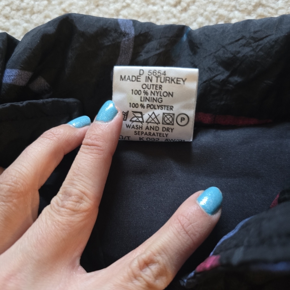 90s Windbreaker Jacket – Size 16 - black background with pink, blue and teal - Picture 5 of 8